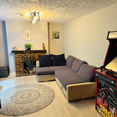 Central Brighton - 1 Bedroom Apartment, Sleeps 4 Екстериор снимка
