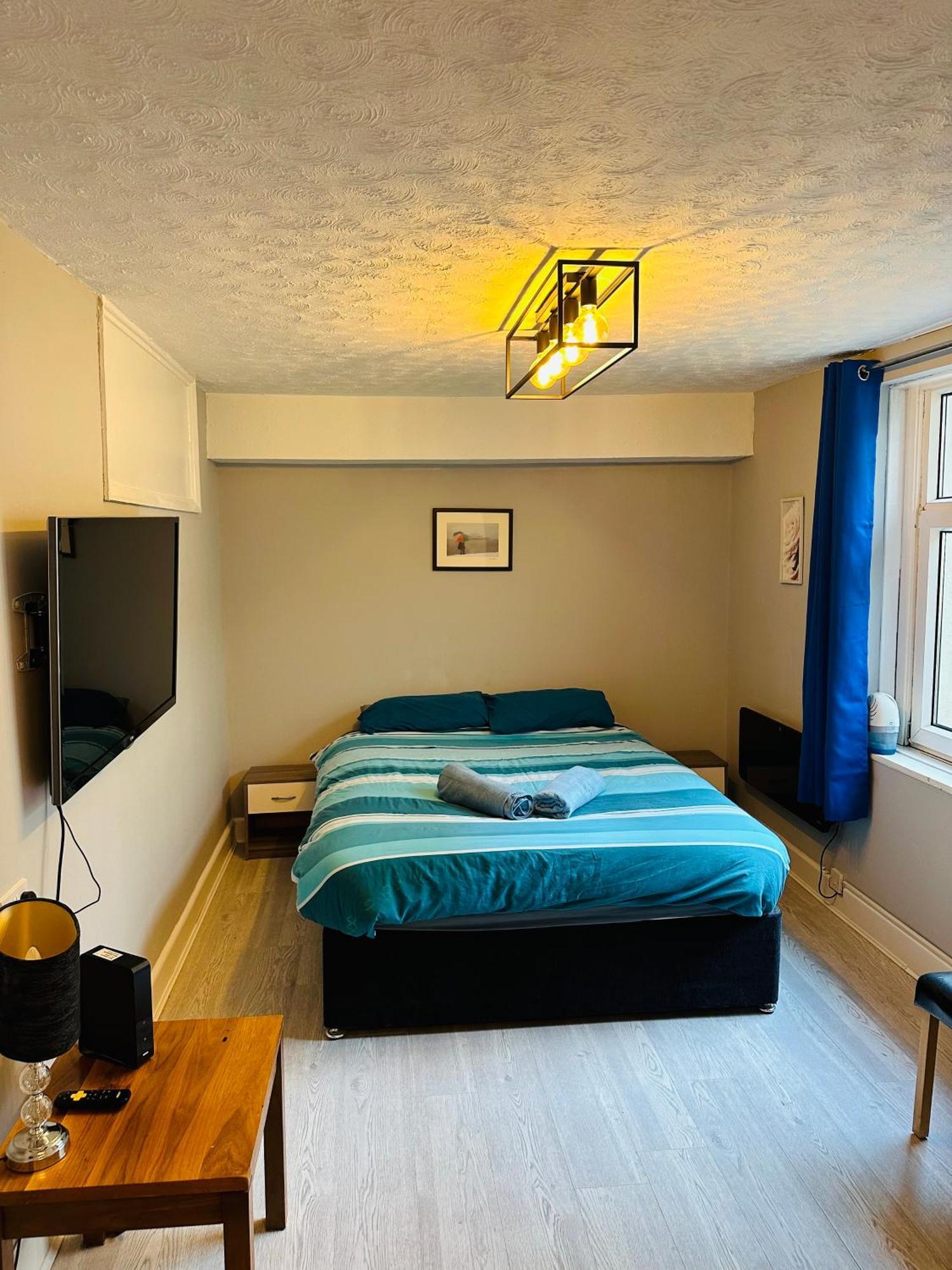 Central Brighton - 1 Bedroom Apartment, Sleeps 4 Екстериор снимка